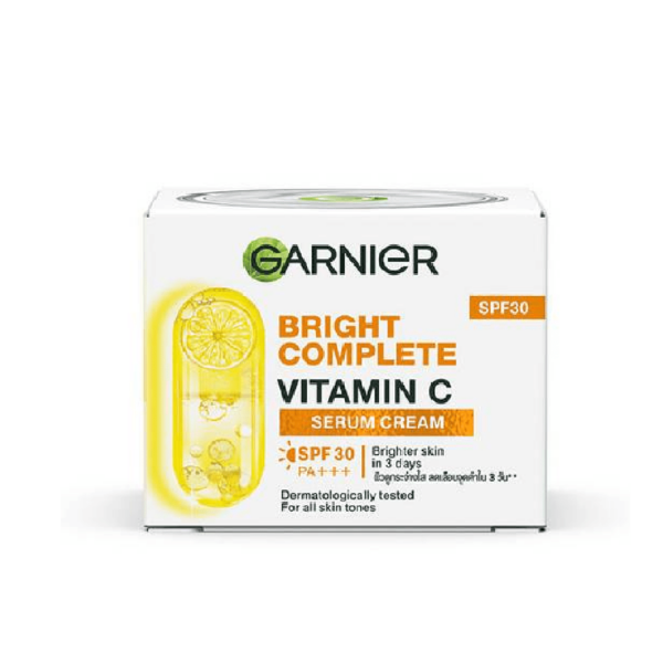 Kem Dưỡng Garnier Tinh Chất Serum Sáng Da Ban Ngày 50ml