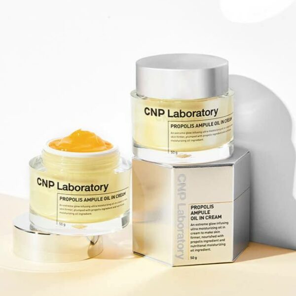 Kem Dưỡng Ẩm Cao Cấp Chiết Xuất Keo Ong Dạng Dầu CNP Propolis Ampule Oil in Cream 50g