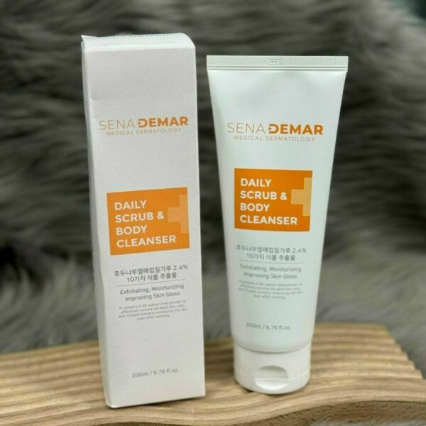 Tẩy Da Chết Body Tinh Chất Hạt Óc Chó SenaDemar Daily Scrub & Body Cleanser 200ml