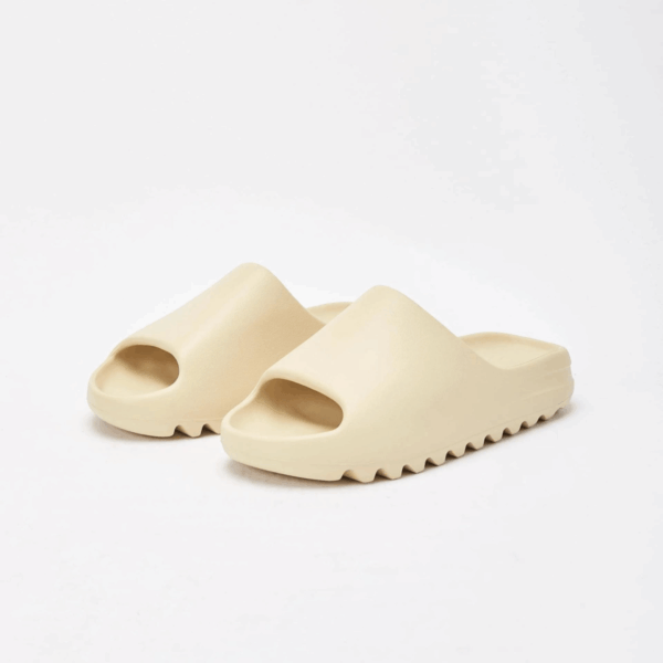 Dép đúc Yeezy - Be size 41